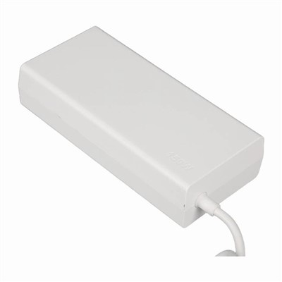 150W teljesítményű adapter